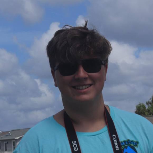 Meet your Posher, Daniel - Picture 1 of 1